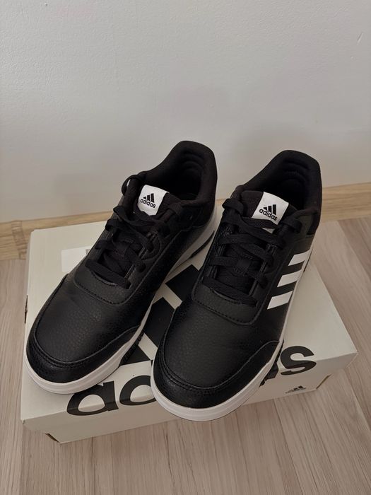 Маратонки Adidas 39 номер