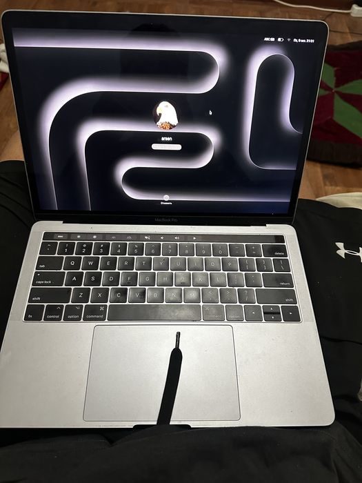 Продам MacBook Pro 13” (2017)
