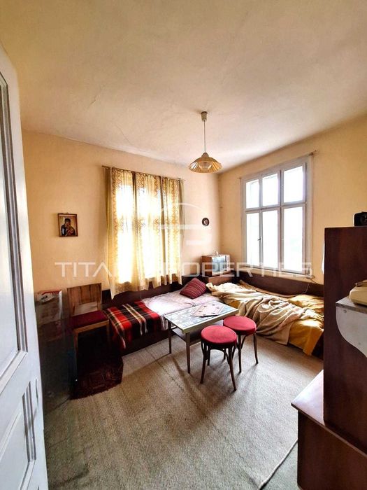 Продава се Къща в Чепеларе - 124 кв.м за 298 €/кв.м - Снимка #2