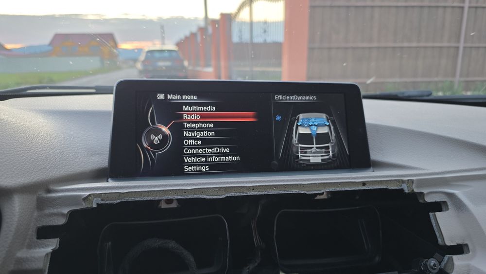 Display NBT 8.8 inch BMW F30 F31 F32 F33 F34 F35 F36 ecran mare