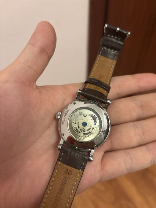 Часы Patek Philipe