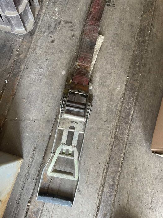 Тресчотки, колани