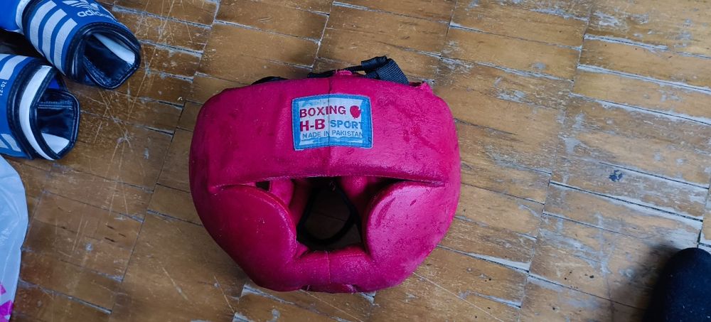 Перчатки для бокса