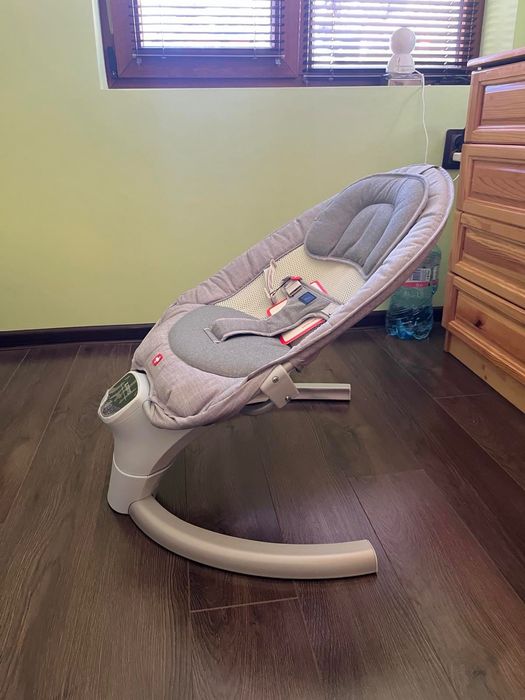 Детска люлка чисто нова с етикет и гаранция