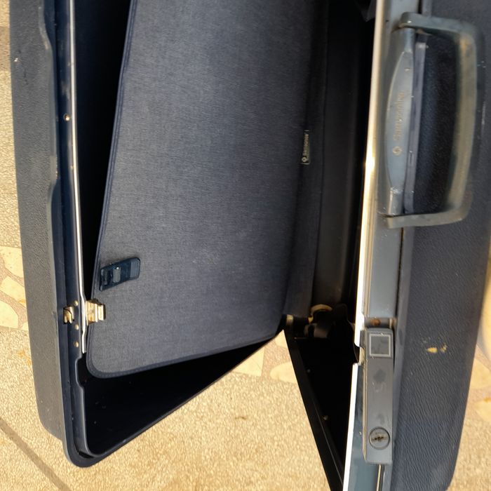 Куфар Марков Samsonite