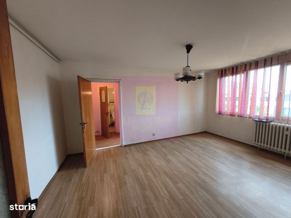Drumul Taberei - Valea Ialomiței,  Apartament 3 camere în Bloc P+4