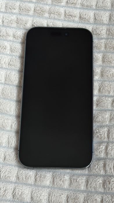 Iphone 14 PRO 1TB Deep Purple лилав с кейс Pitaka, Quadlock