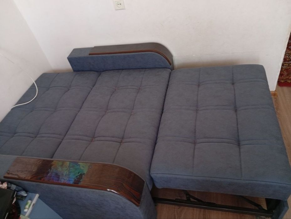 Kreslo divan yegʻiladigan