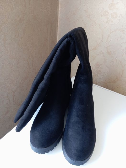 Сапоги демисезонные новые