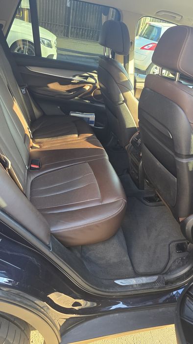 Vand bmw x5 Craiova