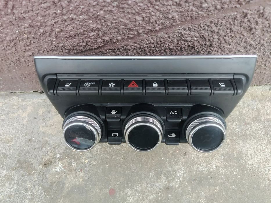 Panou clima AC Butoane comenzi Renault Captur / Clio Dacia 275100936R