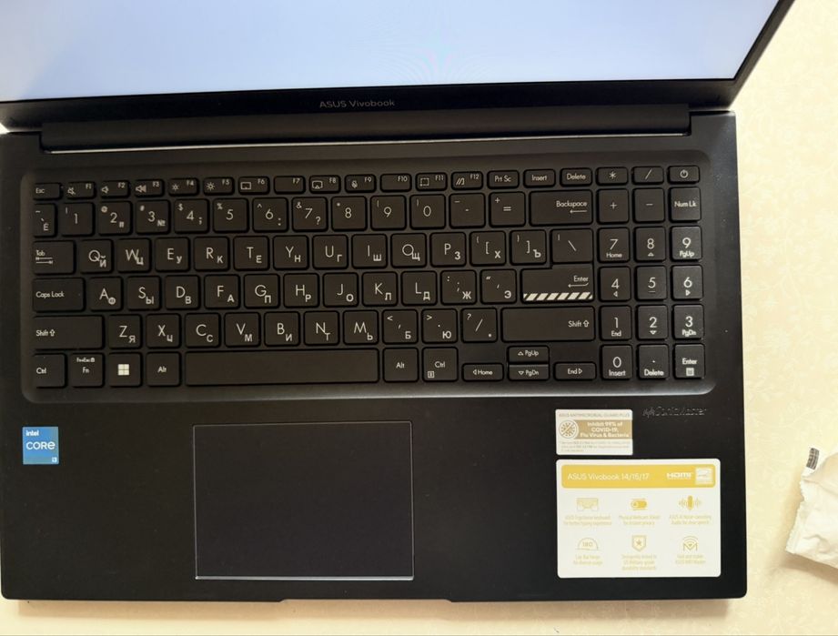 Asus vivobook 15