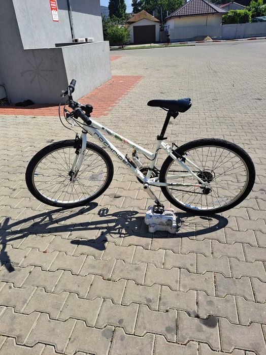 Bicicletă de oraș