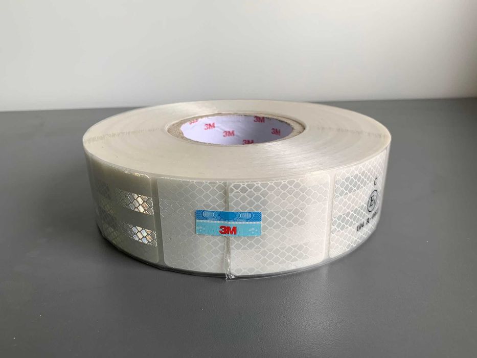 Banda reflectorizanta omologata 3M 45M intrerupta alba galbena rosie