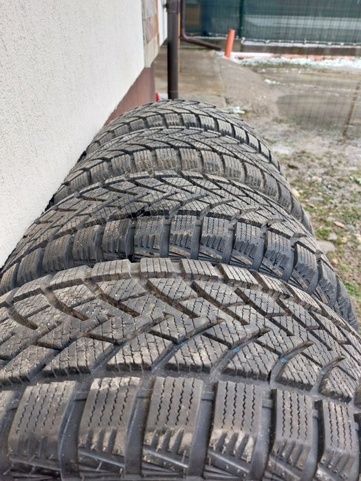 Jante tablă cu anvelope iarnă noi