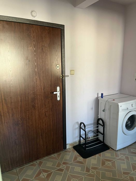 Двустаен апартамент р. Централен до ПУ Ректорат