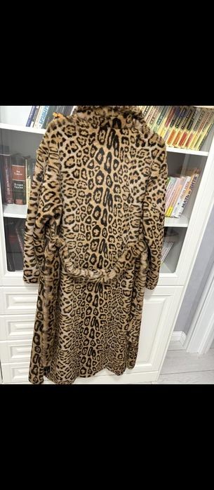 Продам леопардовую шубку
