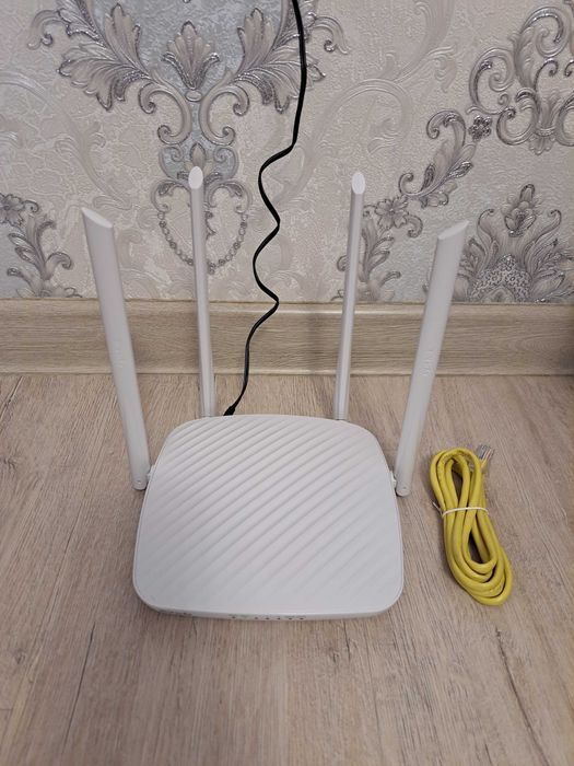 Wi-Fi роутер Tenda F9