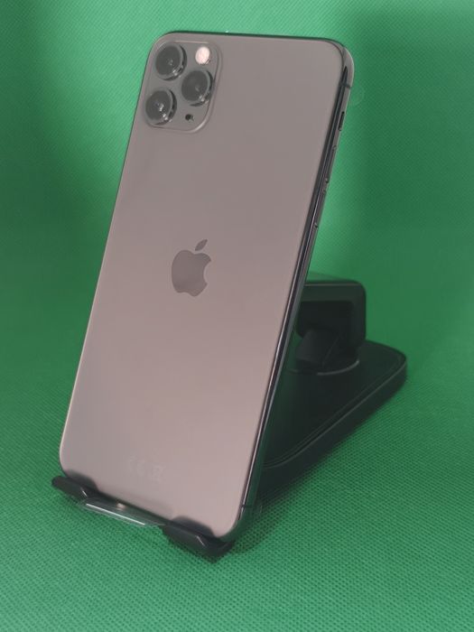 Iphone 11 Pro Max 8 incarcari * Garantie *