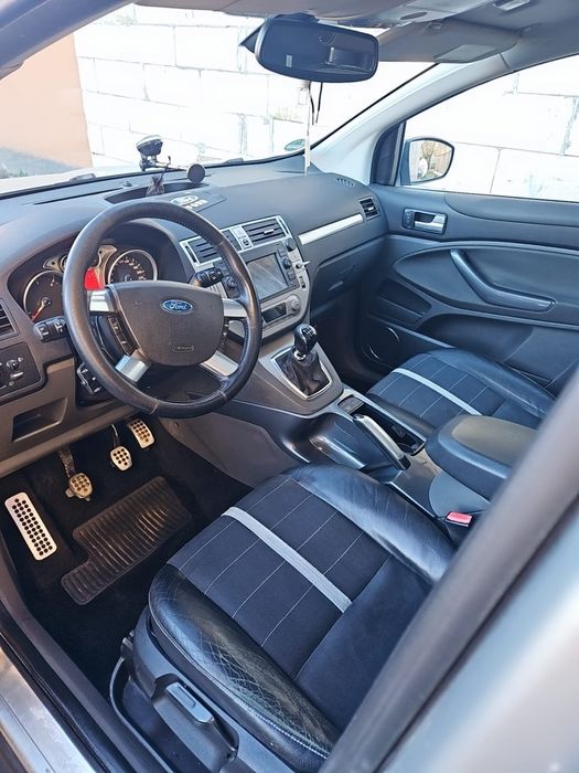 Vând Ford Kuga 2.0 TDI