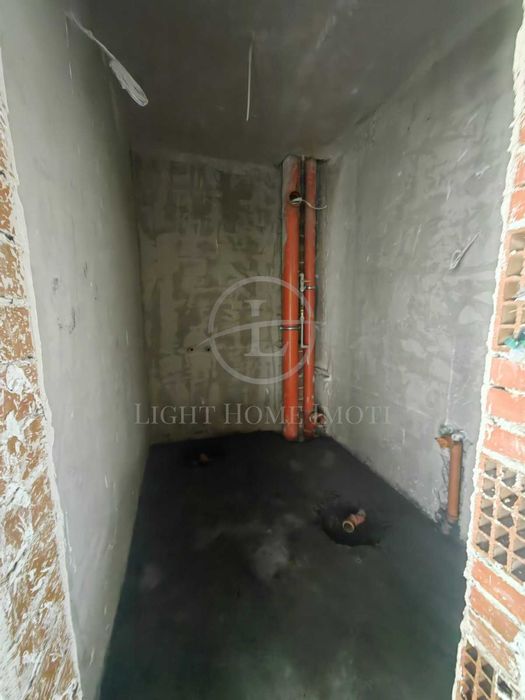 Продава се Тристаен апартамент в Пловдив, Остромила - 116 кв.м за 983 €/кв.м - Снимка #5