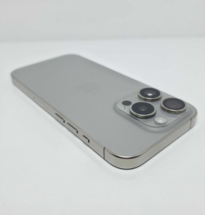 Като Нов•iPhone 15 Pro 128GB Natural Titanium