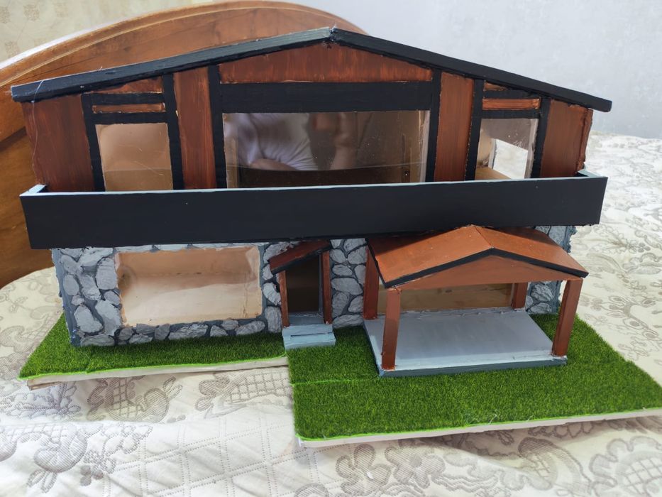 Макет двухэтажного дома