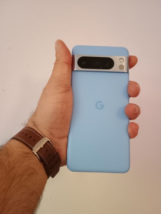 Google pixel 8 pro
