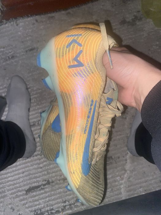 Бутсы 42размер маломерка