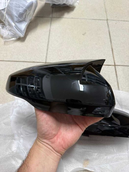Set capace oglinda Volkswagen Golf 8 Mk8 2020+ negru lucios Batman