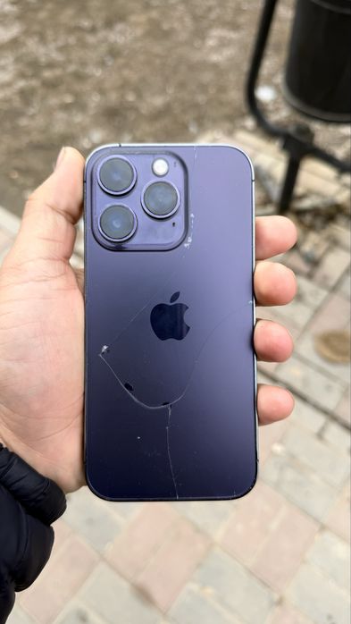 Айфон 14 про 128гб 73% емкость