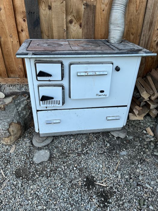 De vanzare soba cu plita