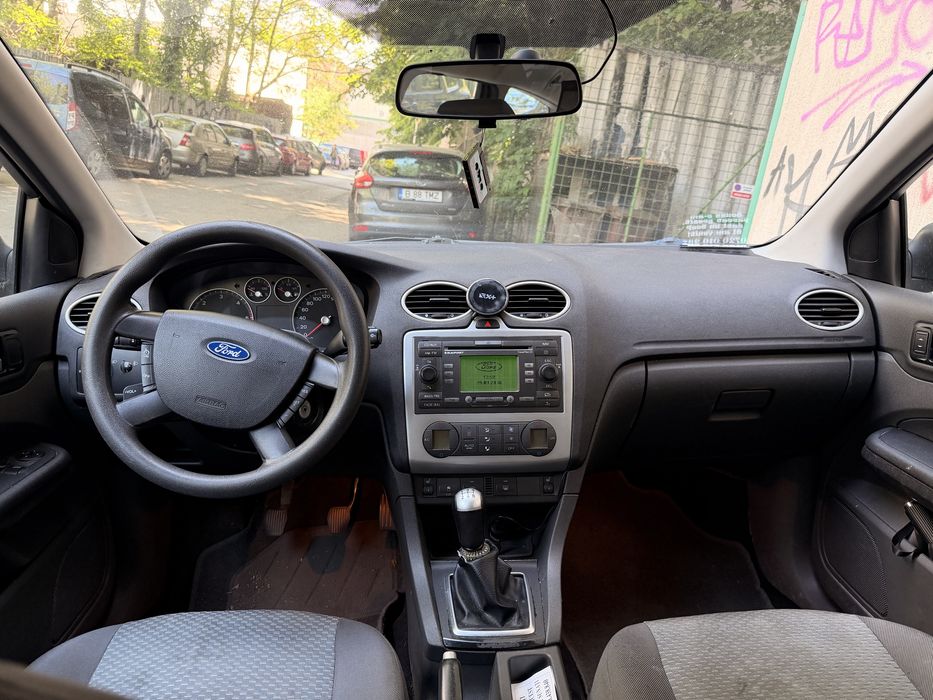 Vand/Schimb cu moto Ford Focus MK2 1.6 TDCi