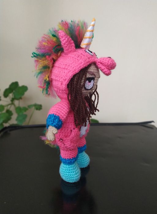 Вязанная кукла амигуруми