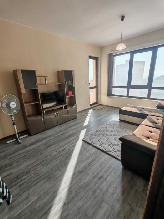 Продава се Двустаен апартамент в Варна, Възраждане 3 - 70 кв.м за 1715 €/кв.м - Снимка #3