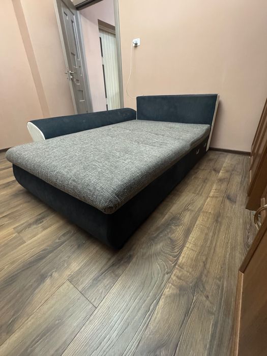 Vand coltar intreg sau pe bucati