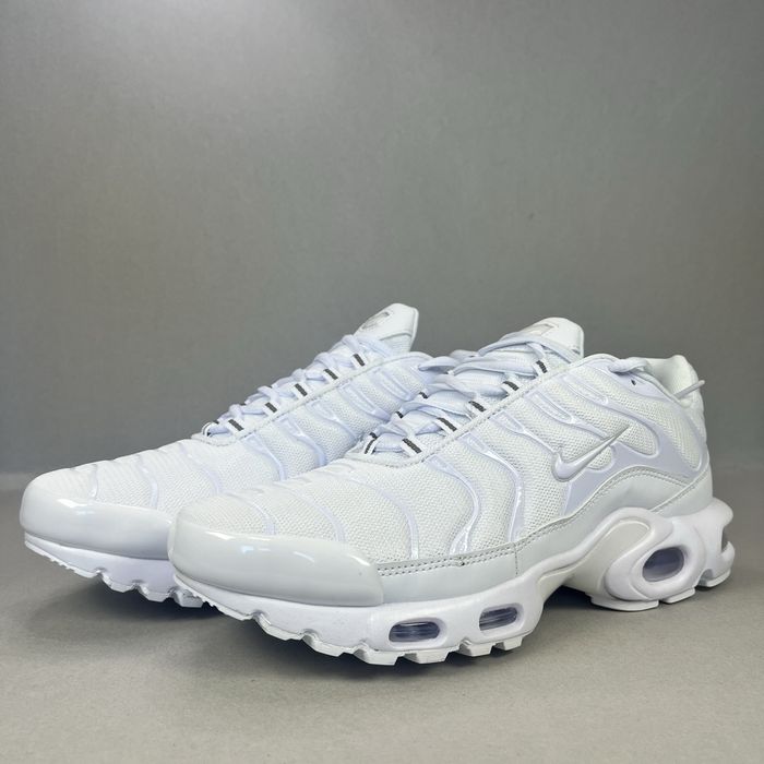 Nike Air Max Plus TN "Triple White"! НОВИ!