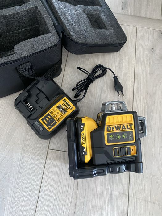 Nivela Laser DeWalt DW089LG nou