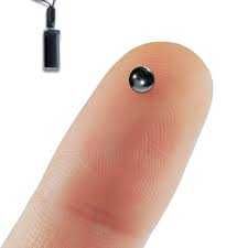 Невидима микрослушалка съвместима и с невидима камера в реално време.