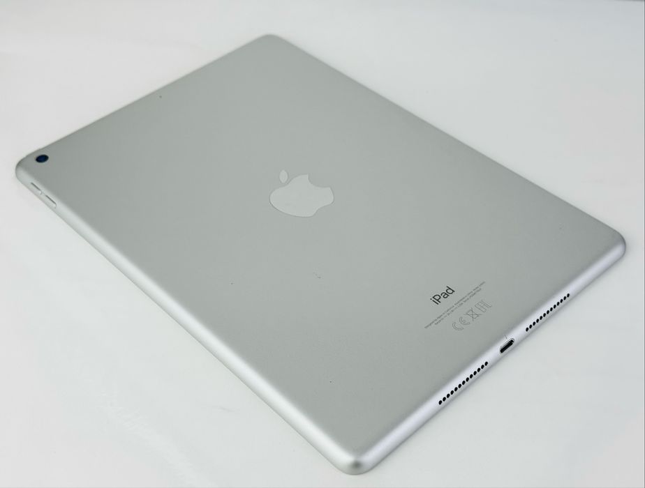 Apple iPad 9 64GB WiFi Silver Отличен! Гаранция!