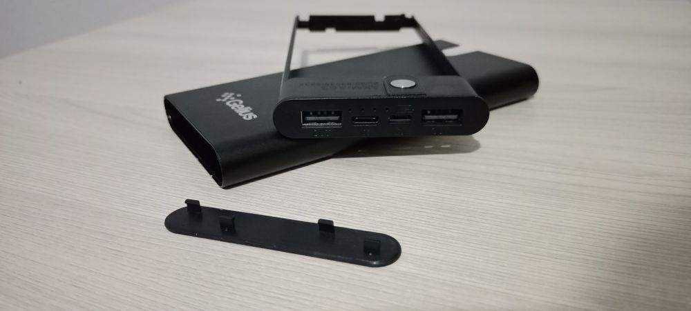 Продам Корпус повербанка без аккумулятор