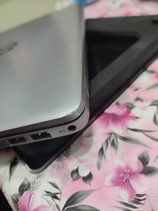 HP 255 G9 R5 12 Potok 256 Nvme SSD 16Gb lexar 3200