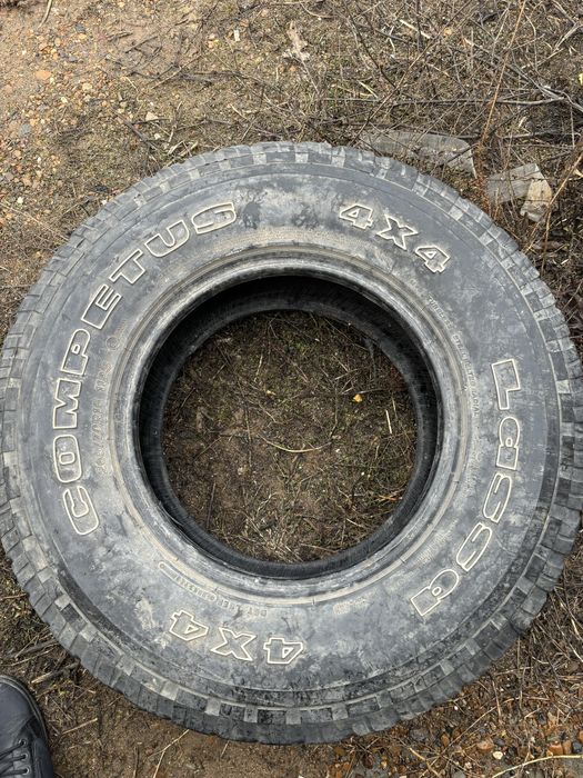 Продам шины 265/70/15