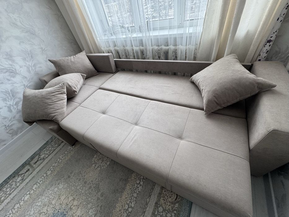 Продам диван в хорошем состоянии