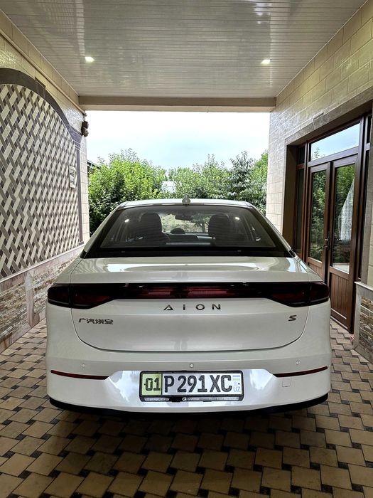 Gac Aion S 580 sotiladi.