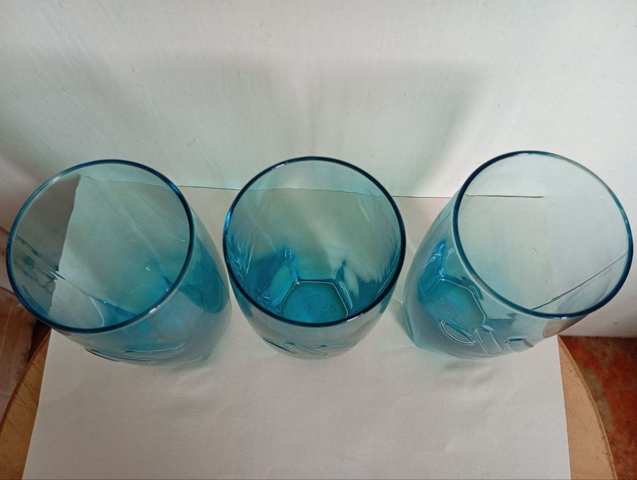 Стаканлар сотилади