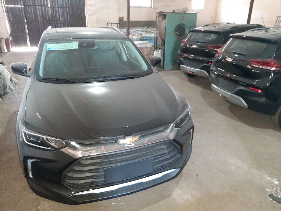 Через банк Продаётся Треккер 2 Премьер. Цена-21 600 у.е. Без пробег-0.