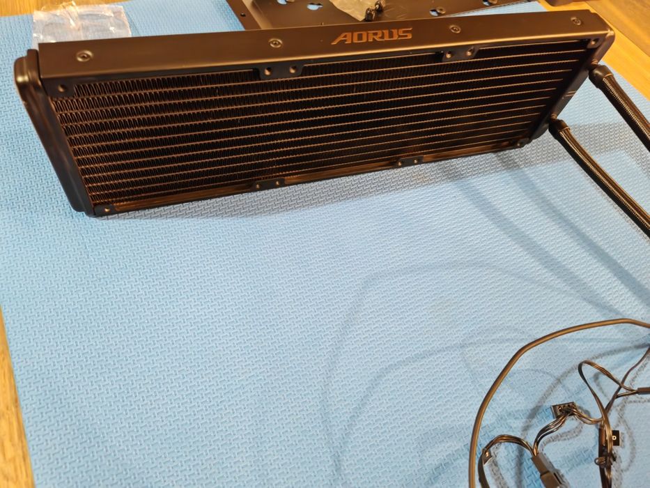Cooler procesor AORUS LIQUID COOLER 360, compatibil AMD/Intel