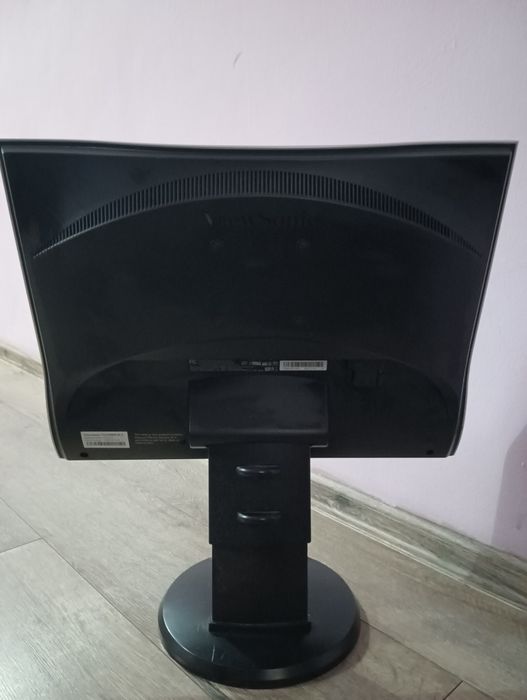 Монитор ViewSonic VG1930wm