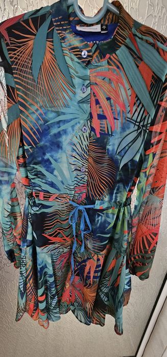 Цветна пролетна рокля